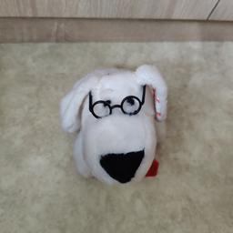 Kuscheltier 
Hund mit Brille und Krawatte 

schaut euch auch meine anderen Sachen an 😃