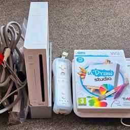 Nintendo Wii Console Bundle.
Compatible with GameCube Games and Controllers. 

Feel free to check out my other items on the list 👍