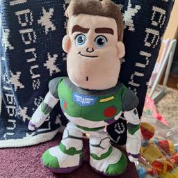 Buzz plush ..lovely clean condition 
3.00