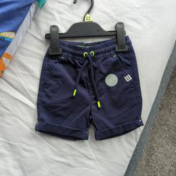 brand new navy blue shorts from f&f perfect for these beautiful summery days. Originally part of a 2 piece set however my son only wore the top which i can no longer find. These shorts are brand new as you can see from the sticker and the plastic part which was attached to the top which I detached for him to wear.

Happy shopping 👋