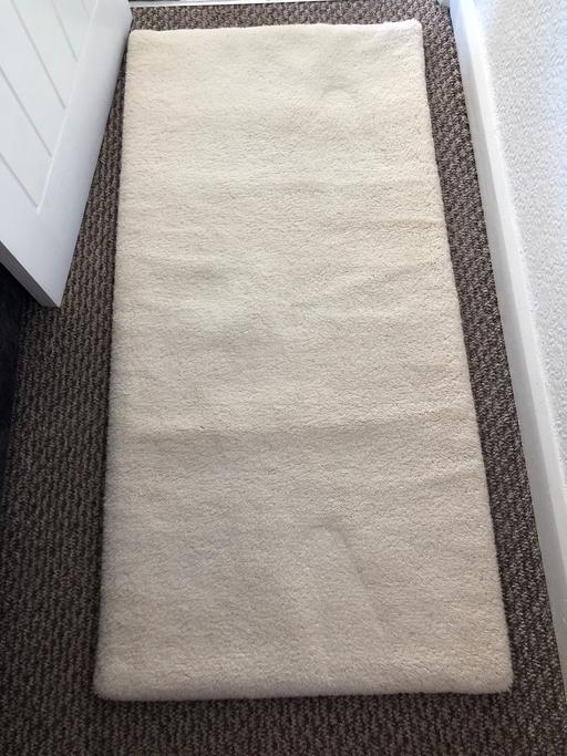 Buy & Sell Derbyshire Bolsover - Photos for SALE. White Rug