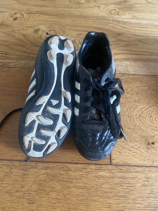 Buy & Sell South East London Croydon - Photos for Adidas shoes