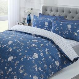 Country Toile Duvet Set single 

This classic floral design in shades of blue and grey with a co-ordinating stripe reverse is perfect for any bedroom. Fully reversible. Popper fastening. Single includes 1 pillowcase

50% polyester 50% cotton. Machine washable.

Was £19.00 now £10.00
This is for single set 

Double set was £26.00 now £14.00
King size set was £32.00 now £17.00

Brand new 
From smoke free environment