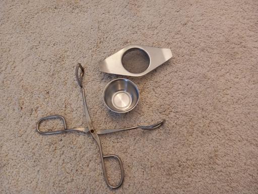 Buy & Sell Surrey Guildford - Photos for Metal cooking tongs and 2-piece strainer