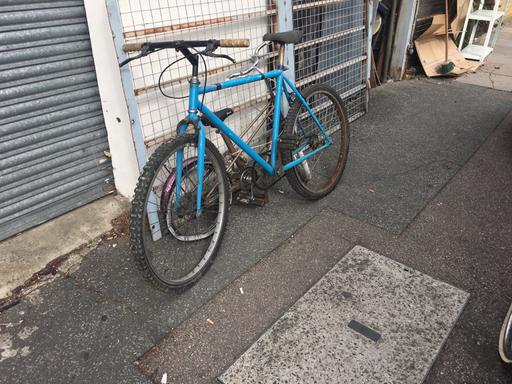 Buy & Sell East London Woodford - East London - Photos for Bicycles and bits