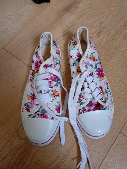 Buy & Sell Lancashire West Lancashire - Photos for shoes size 6