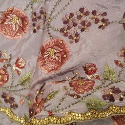 beautiful brand new with tags 

lilic  saree with stone work and embroidery 
with readymade blouse 

postage £5 due to weight
or cash on collection