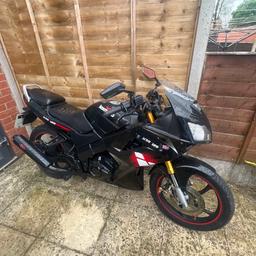 Selling my lexomoto xtr 125 bike
11 months mot left.
Full tank of petrol.
13934 miles on the clock.
Worn seat as seen on photos.
Age related marks as seen on pictures.
Good runner.
Open to offers,
Any questions just ask.