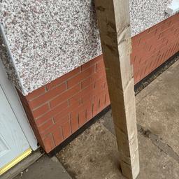Fence post good condition