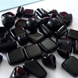 Large Opaque Black Beads, Glass Bead Mix, Jewellery Making Assorted Shapes, Bracelets 

High quality opaque glass beads, assorted shapes for jewellery making and other art and design projects. 

approximately 14mm - 26mm

Pack of 40

If there are any questions, please feel free to message me 🙂