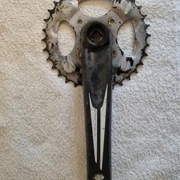 Bike Bicycle Crankset square bottom bracket style 
no left arm on the Crankset hence price
can post or deliver for extra.