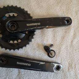 bike Bicycle chainring Crankset x2 speed shimano square bottom bracket style
can post or deliver for extra.