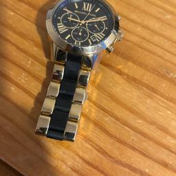 MICHAEL KORS Michael Kors MK6501 Analog
Good condition

gold gold immediate delivery chronograph luxury brand women quartz
Opened to offers
On for any questions