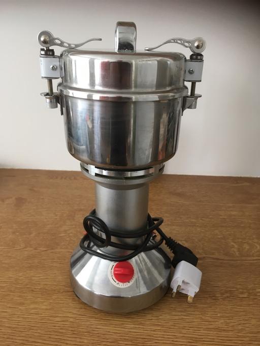 Buy & Sell West Sussex Worthing - Photos for Electric Grain Grinder 