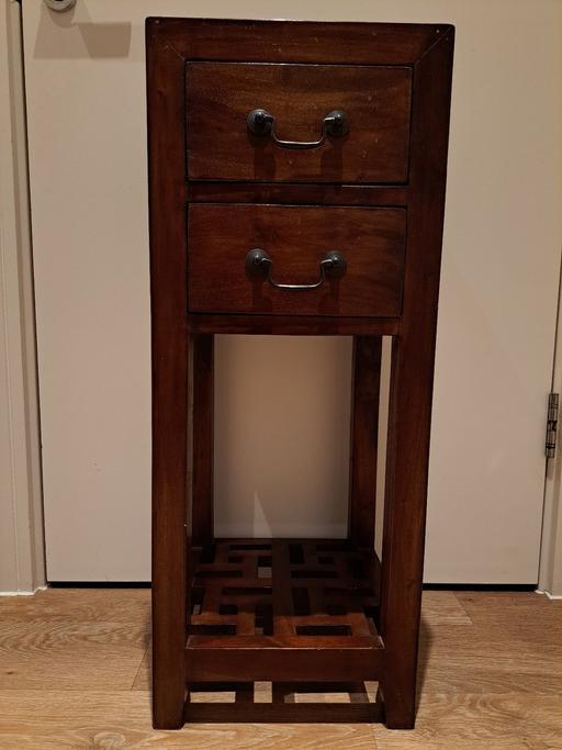 Buy & Sell West London Hammersmith and Fulham - Photos for Solid wood side table with drawers