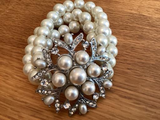 Buy & Sell Essex Maldon - Photos for Pearl bracelet