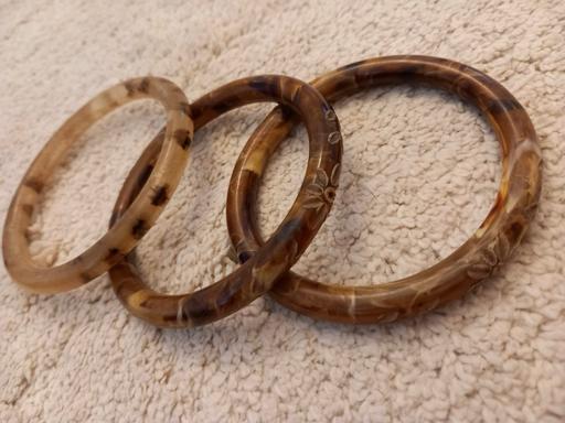 Buy & Sell Surrey Guildford - Photos for Set if 3 bangles with swirl floral design