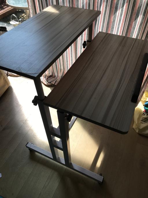 Buy & Sell North London Enfield - Photos for Desk for working at home. Can adjust height. 