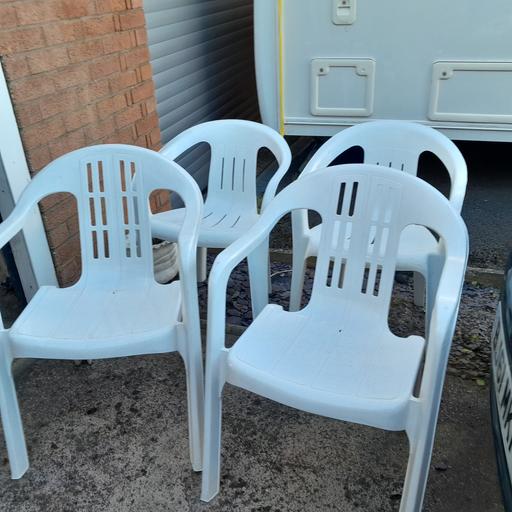 Buy & Sell Staffordshire South Staffordshire - Photos for 4 white garden chairs , two different sizes