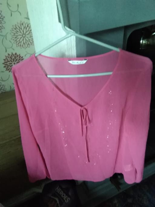 Buy & Sell Greater Manchester Rochdale - Photos for Pink top size 12