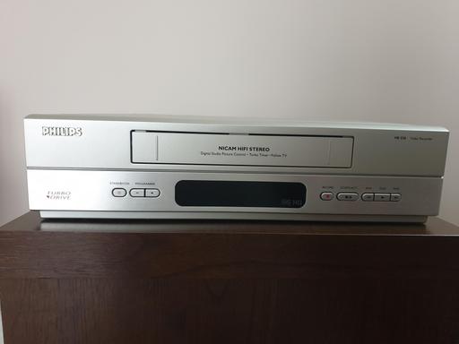 Buy & Sell South West London Merton Park - South West London - Photos for Philips VR550 Nicam VHS Recorder 6 head