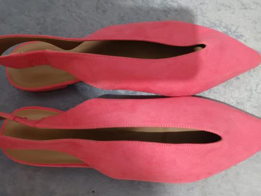 Buy & Sell West Midlands Birmingham - Photos for BRAND NEW PINK SHOES