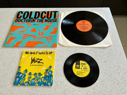 Buy & Sell Wiltshire Swindon - Photos for Yazz vinyl job lot