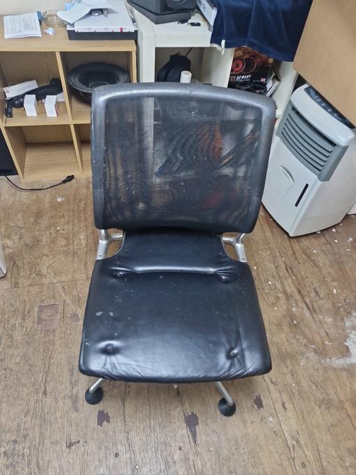 Buy & Sell South East London Lessness Heath - South East London - Photos for Leather office chair