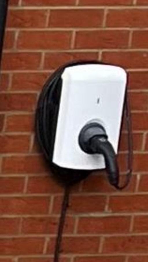 Vehicles Suffolk Mid Suffolk - Photos for Alfen Hive EV wall charger 7kW