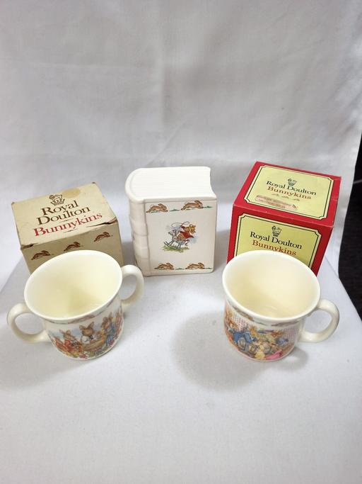 Buy & Sell West Midlands Birmingham - Photos for VINTAGE ROYAL DOULTON BUNNYKINS TRIO.