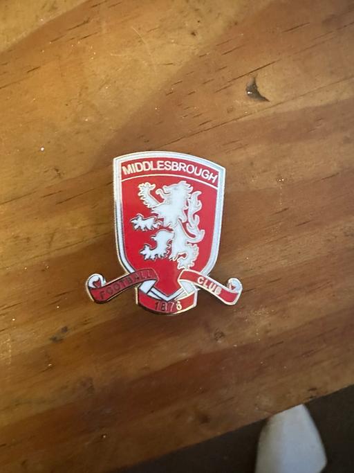 Buy & Sell Essex Southend-on-Sea - Photos for Middlesbrough football badge