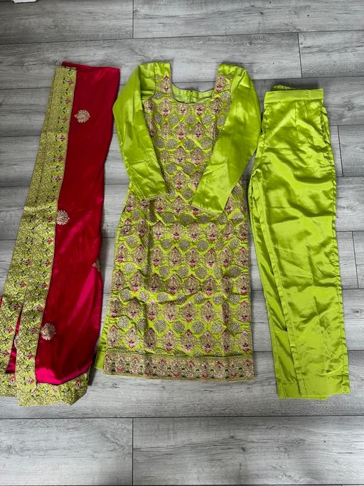 Buy & Sell West Midlands Sandwell - Photos for Brand new Punjabi suit