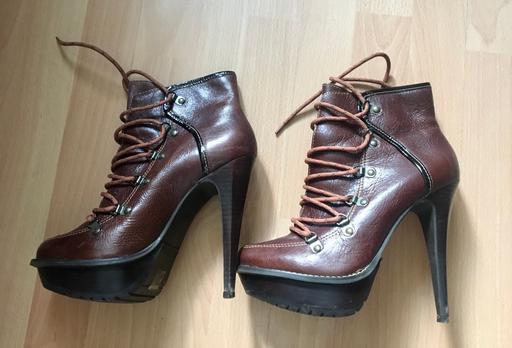 Buy & Sell West Sussex Crawley - Photos for Leather Heel Boots