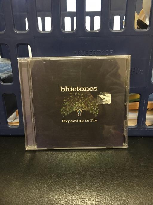 Buy & Sell Lancashire South Ribble - Photos for The Bluetones - Expecting to Fly - CD