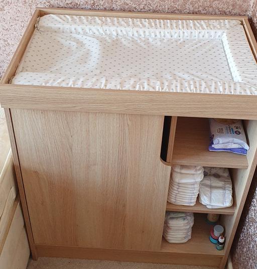 Buy & Sell Leicestershire Charnwood - Photos for Changing table and wardrobe