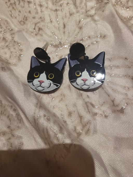 Buy & Sell North London Archway - North London - Photos for cat earrings