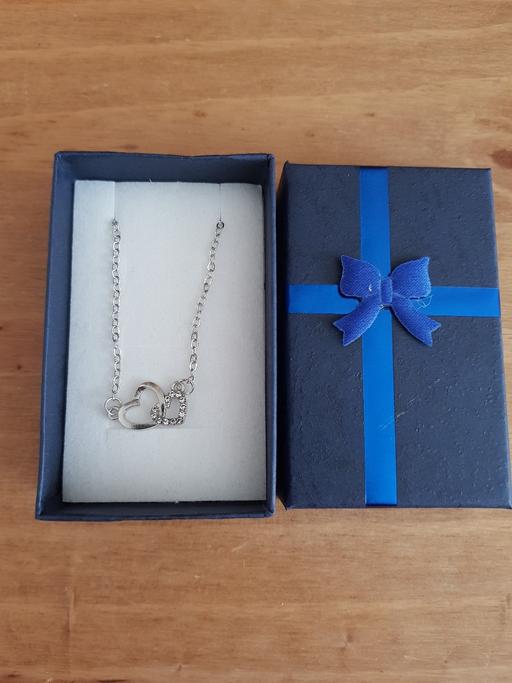 Buy & Sell Lancashire Blackpool - Photos for Double heart silver coloured necklace NEW