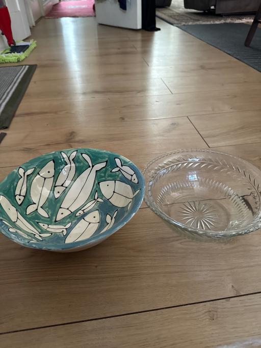 Buy & Sell West London Ealing - W5 - Photos for Two nice bowl and glasses