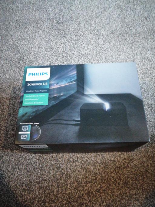 Buy & Sell West Midlands Walsall - Photos for screeneo u4 projector brand new