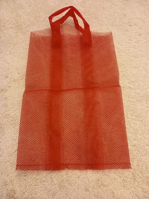 Buy & Sell Surrey Guildford - Photos for Red, plastic mesh shopper bag