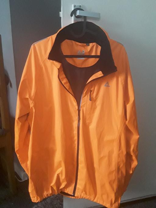 Buy & Sell Kent Medway - Kent - Photos for ORANGE CYCLING JACKET LARGE