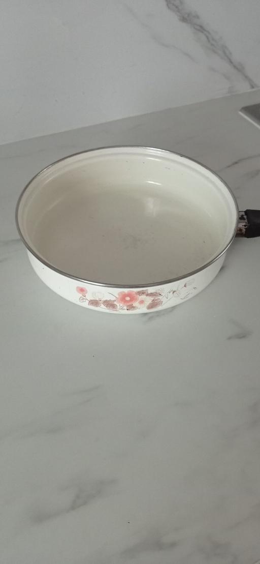 Buy & Sell West Yorkshire Kirklees - Photos for Vintage Enamelware Floral Frying Pan