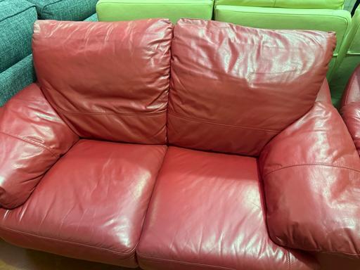 Buy & Sell South Yorkshire Rotherham - Photos for 3+2 red leather sofa