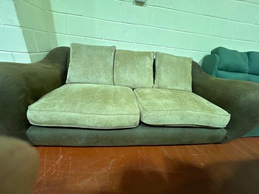 Buy & Sell South Yorkshire Rotherham - Photos for 3 seat cream / beige sofa