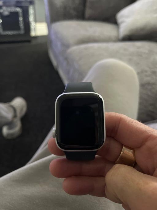 Buy & Sell Devon Plymouth - Photos for Apple Watch Series 5 gps and cellar