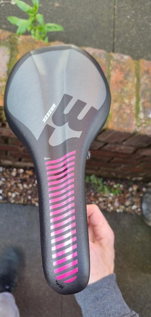 Buy & Sell West Midlands Birmingham - Photos for Bike Bicycle seat saddle with seat post 25.4