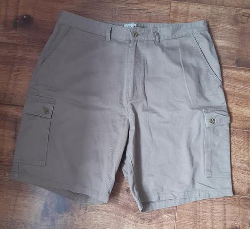 Buy & Sell South West London Colliers Wood - South West London - Photos for Men's shorts, size 38