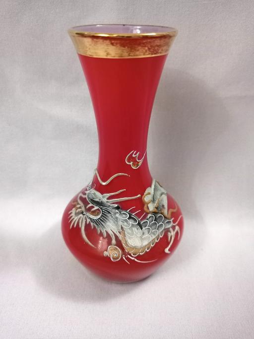 Buy & Sell West Midlands Birmingham - Photos for VINTAGE JAPANESE MORIAGE DRAGON VASE.