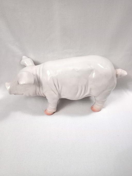 Buy & Sell West Midlands Birmingham - Photos for VINTAGE CERAMIC PIG FIGURINE.