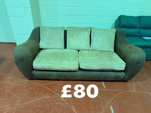 Buy & Sell South Yorkshire Rotherham - Photos for 3 seat brown sofa with cream cushions